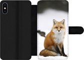 Bookcase Geschikt voor iPhone XS Max telefoonhoesje - Vos - Sneeuw - Winter - Met vakjes - Wallet case met magneetsluiting