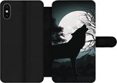 Bookcase Geschikt voor iPhone XS Max telefoonhoesje - Wolf - Silhouet - Maan - Met vakjes - Wallet case met magneetsluiting