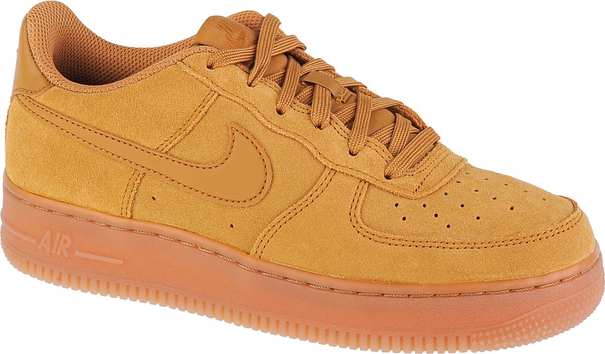 Nike Air Force 1 Sneakers Maat 40 Unisex bruin bol