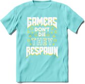 Gamers don't die T-shirt | Geel | Gaming kleding | Grappig game verjaardag cadeau shirt Heren – Dames – Unisex | - Licht Blauw - XL