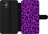 Bookcase Geschikt voor iPhone 11 telefoonhoesje - Panterprint - Paars - Roze - Met vakjes - Wallet case met magneetsluiting