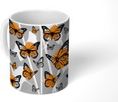 Mok - Koffiemok - Vlinder - Stippen - Patronen - Mokken - 350 ML - Beker - Koffiemokken - Theemok
