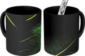 Magische Mok - Foto op Warmte Mok - Schaduwen over een groen blad - 350 ML - Uitdeelcadeautjes