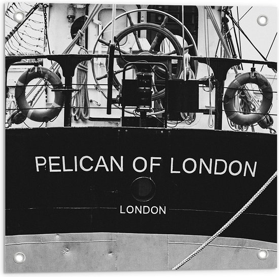 Foto: Tuinposter boot met tekst pelican of london in zwart wit 50x50cm foto op tuinposter wanddecoratie voor buiten en binnen 