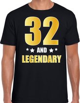 32 and legendary verjaardag cadeau t-shirt / shirt - zwart - gouden en witte letters - voor heren - 32 jaar verjaardag kado shirt / outfit L