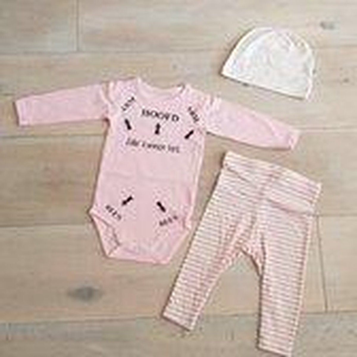 Goedkoopste Baby cadeau geboorte papa en mama meisje roze set met tekst rompertje aanstaande zwanger kledingset pasgeboren unisex Bodysuit | babykleding Huispakje | Kraamkado | Gift Set babyset kraamcadeau pakje babygeschenk babygeschenkset kraampakket