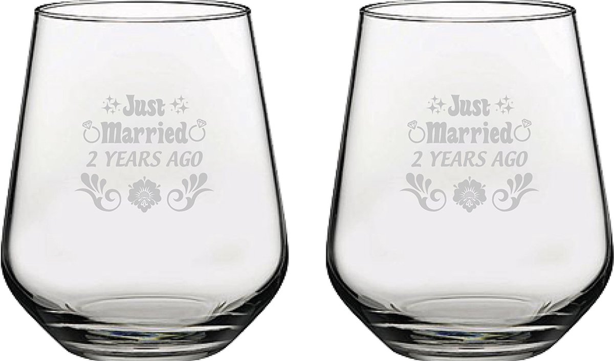 Gegraveerde set drinkglazen 42,5cl Just Married 2 years ago