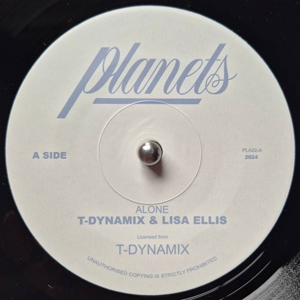T-Dynamix & Lisa Ellis - Alone / Your Love (7" Single)