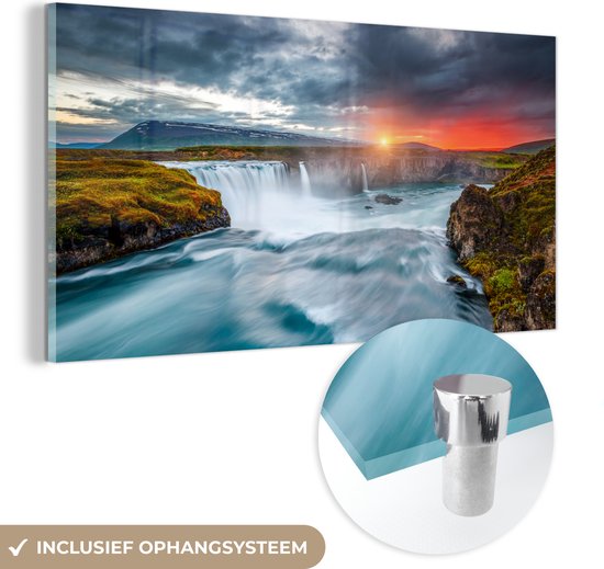 Glasschilderij - Schilderij natuur - Berg - Landschap - Waterval - Zonsondergang - Glazen schilderij - Foto op glas - Wanddecoratie - Acrylglas - 120x60 cm - Muurdecoratie