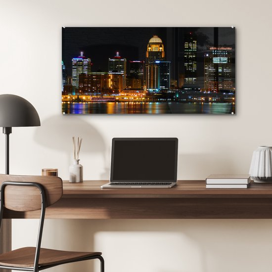 La vie nocturne de Louisville dans l'état du Kentucky Plexiglas 80x40 cm - Tirage photo sur Glas (décoration murale plexiglas)