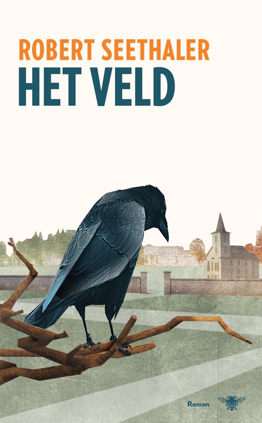 Boek "Het Veld" met een grote zwarte raaf op een tak, een kerk en velden op de achtergrond.