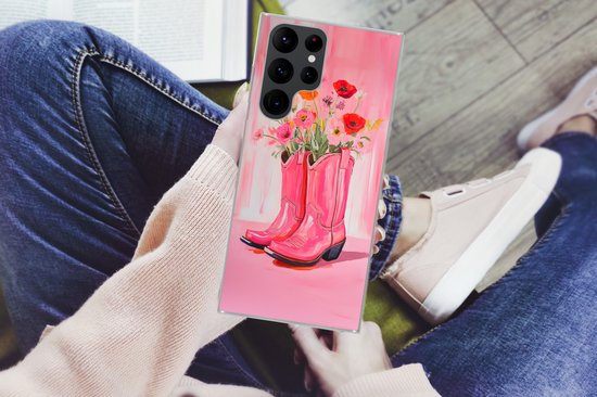 Telefoonhoesje Geschikt voor Samsung Galaxy S22 Ultra hoesje - Roze - Bloemen - Cowboy - Siliconen Telefoonhoesje Telefoonhoesje