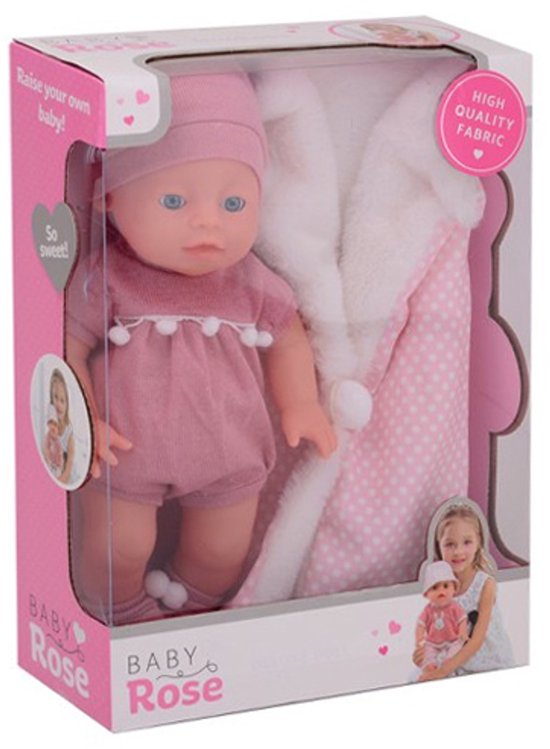 Roze Baby Rose pop met bijpassende muts, rompertje en deken met stippen. "So Sweet" tekst op de doos.