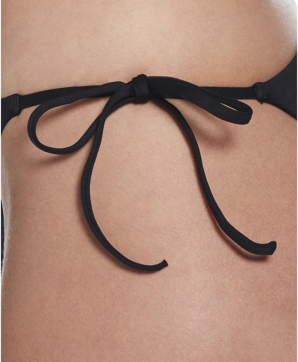 Nike Bikini Broekje String Solid Zwart