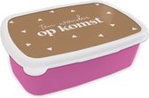 Broodtrommel Roze - Lunchbox - Brooddoos - Baby - Ouderschap - Quotes - Een wonder op komst - Spreuken - 18x12x6 cm - Kinderen - Meisje
