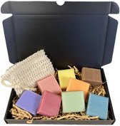 Zeepbox 8x 30 gram Meloen, Citroen, Marine, Kers, Lavendel, Honing, Aloë vera, Rose  + Sisal zeepzakje - zeepcadeau - pasen - moederdag - cadeautje