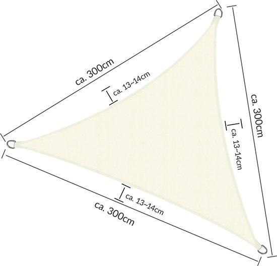 Afmetingen van een crème driehoekig schaduwdoek: 300cm zijden, 13-14cm afstand tot ringen.