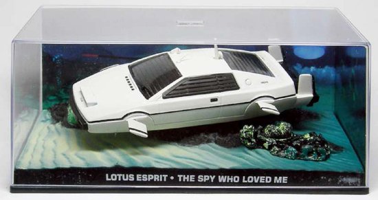 Lotus Esprit S1 Submarine 'The Spy Who Loved Me' - 1:43 - Minichamps