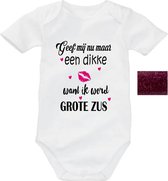 Baby Rompertje met Tekst: Geef Mij nu maar een Dikke Kus want ik wordt Grote Zus - Maat 74/80 - Wit - Korte mouw - Glitter Donker Roze - Zwangerschapaankondiging