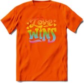 Love Wins | Pride T-Shirt | Grappig LHBTIQ+ / LGBTQ / Gay / Homo / Lesbi Cadeau Shirt | Dames - Heren - Unisex | Tshirt Kleding Kado | - Oranje - XXL