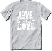 Love Is Love | Pride T-Shirt | Grappig LHBTIQ+ / LGBTQ / Gay / Homo / Lesbi Cadeau Shirt | Dames - Heren - Unisex | Tshirt Kleding Kado | - Licht Grijs - Gemaleerd - XL