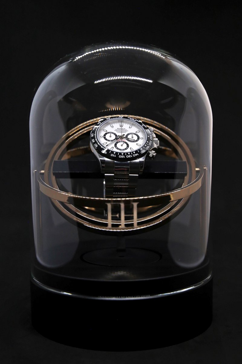 Elbrus horology sale