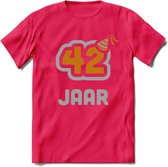 42 Jaar Feest T-Shirt | Goud - Zilver | Grappig Verjaardag Cadeau Shirt | Dames - Heren - Unisex | Tshirt Kleding Kado | - Roze - S