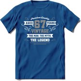 67 Jaar Legend T-Shirt | Zilver - Wit | Grappig Verjaardag en Feest Cadeau | Dames - Heren - Unisex | Kleding Kado | - Donker Blauw - XL