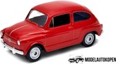 Fiat 600 (Rood) (10 cm) 1/34 Welly + Hot Wheels Miniatuurauto + 3 Unieke Auto Stickers! - Model auto - Schaalmodel - Modelauto - Miniatuur autos - Speelgoed voor kinderen