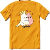 Lovebirds - Valentijn T-Shirt | Grappig Valentijnsdag Cadeautje voor Hem en Haar | Dames - Heren - Unisex | Kleding Cadeau | - Geel - S