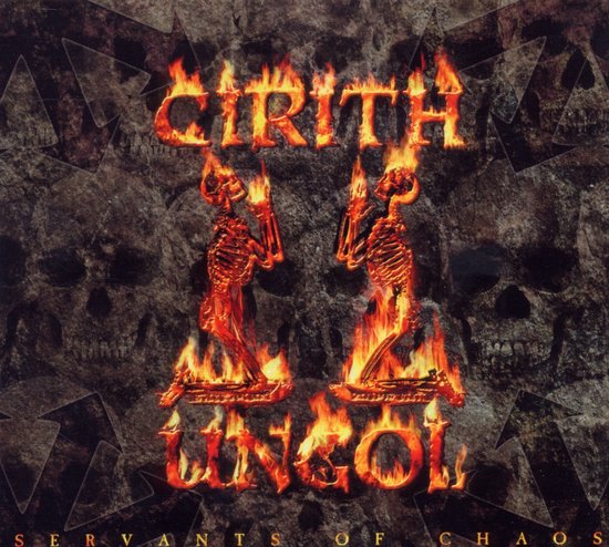 Albumhoes van "Servants of Chaos" van Cirith Ungol, met brandende skeletten en schedels op de achtergrond.
