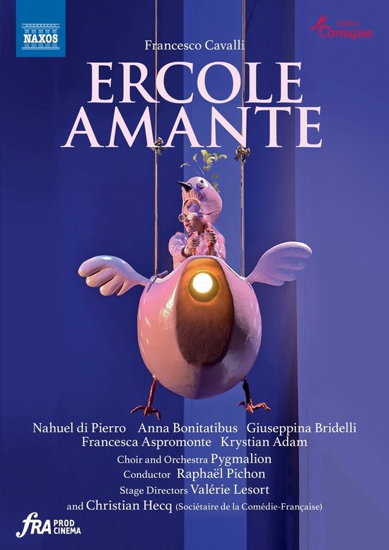 Poster met een roze vogelpop op een schommel, met tekst voor Ercole Amante.
