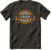 Premium Since 1922 T-Shirt | Goud - Zilver | Grappig Verjaardag Kleding Cadeau Shirt | Dames - Heren - Unisex Tshirt | - Donker Grijs - M