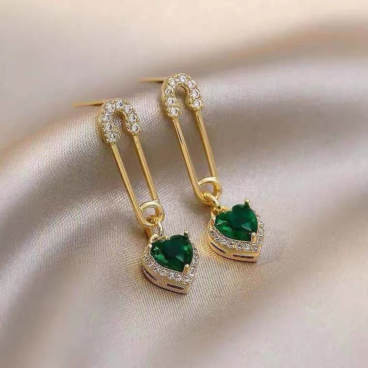 Green Pin Modern Sparkle Rhinestone Earrings 2022 New Trendy Ladies Gift Silver 925