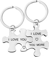 Sleutelhanger - Valentijnsdag - Liefde - Love - Relatie - Hartje - Met Tekst - I Love You - Vriendin - RVS - I Love You More - Tweedelig - Cadeau voor hem - Cadeau voor haar