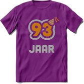 93 Jaar Feest T-Shirt | Goud - Zilver | Grappig Verjaardag Cadeau Shirt | Dames - Heren - Unisex | Tshirt Kleding Kado | - Paars - M