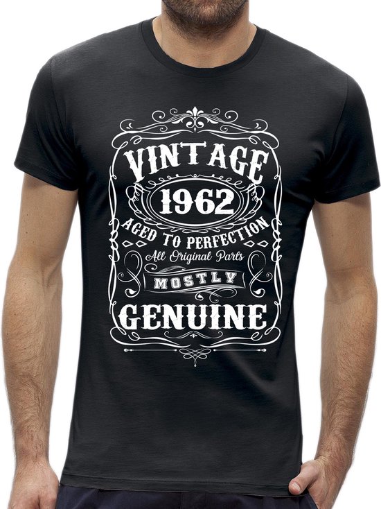 Perfection 60 jaar verjaardag t-shirt / kado tip / Heren maat S / cadeau / leeftijd |
