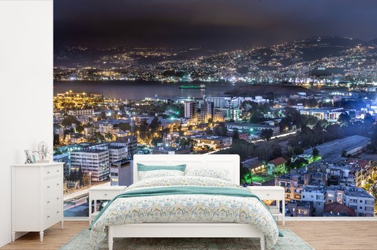 Papier peint vinyle - Photo de soirée de Beyrouth au Liban largeur 525 cm x hauteur 350 cm - Tirage photo sur papier peint (disponible en 7 tailles)