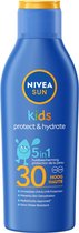 Bol.com NIVEA Sun Kids protect & hydrate SPF30 - 200ml aanbieding