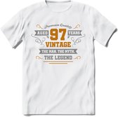 97 Jaar Legend T-Shirt | Goud - Zilver | Grappig Verjaardag Cadeau | Dames - Heren | - Wit - XL