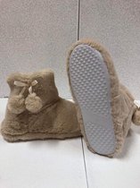 Pantoffels beige maat 36