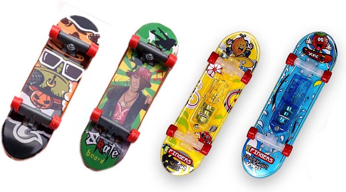 Fingerboard 4 stuks 2 normale vingerskateboards en 2 met licht