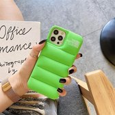The Puffer Case iPhone 13 Neon groen telefoonhoesje