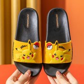 Pokémon - Pokemon Badslippers -Pokémon Slippers - Pokémon Badslipper Pikachu Kids Slippers  Geel - Zwart