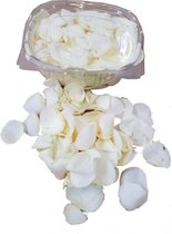 Rozen.nl - Verse rozenblaadjes - Wit - 1 liter verse witte rozen blaadjes
