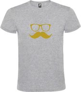 Grijs  T shirt met  print van "Bril en Snor " print Goud size L
