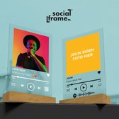 Socialframe - Spotify layout Plexi Glasplaat inclusief standaard! - Gepersonaliseerd met foto - cadeautje voor hem - verjaardagskaart
