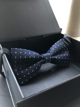 Bow-tie- bowtie- vlinderstrik - vlinderdas- donker blauw - witte stippen - blue/white - mannen