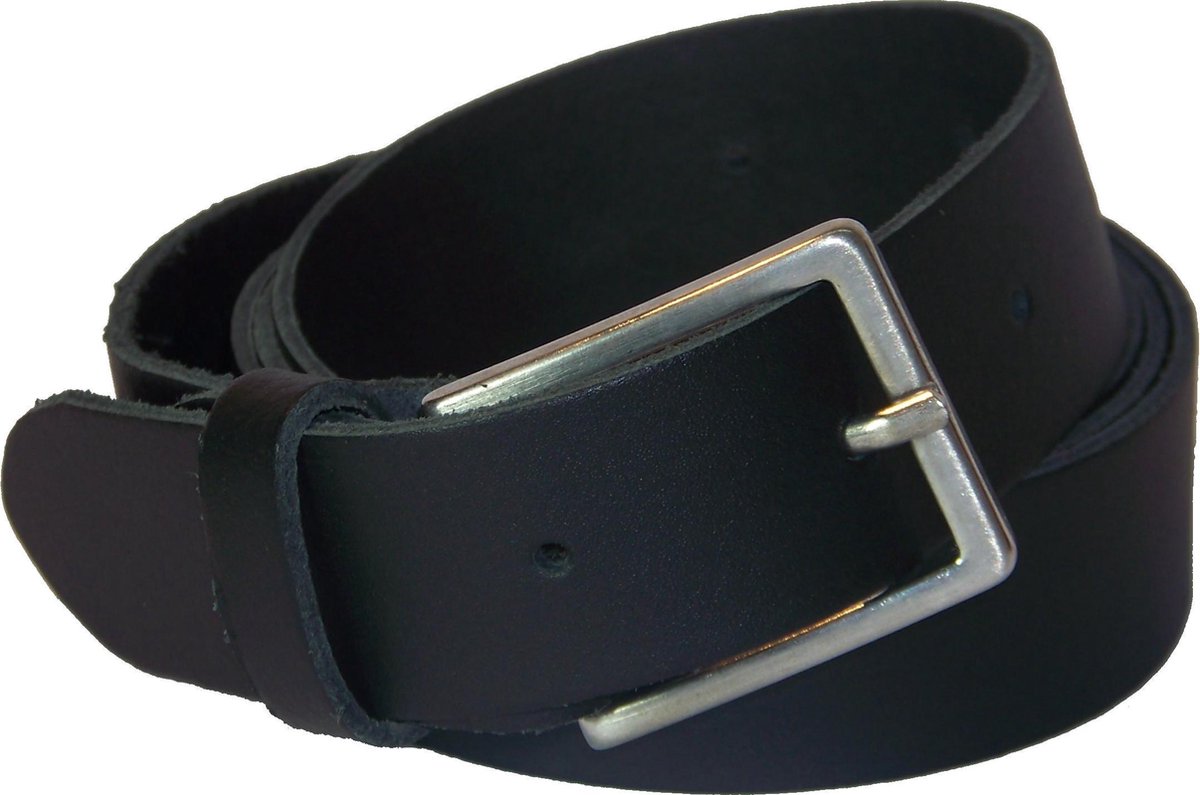 100% Leren Riem, 3 cm. Breed, maat 95 cm. Totale lengte 110 cm, Zwart.