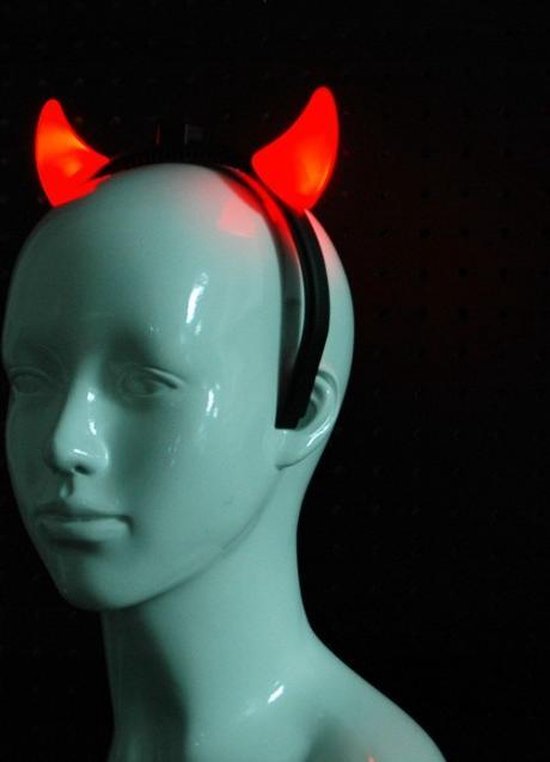 financieel Feodaal Lelie 12 Basic Duivelsoren met licht | Halloween | Red Devils| diadeem met  duivelsoren|... | bol.com